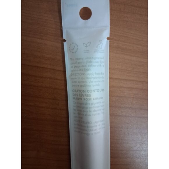 e.l.f. Cream Glide Lip Liner Highly Pigmented Pencil For Shaping & Sculpting Lip - Picture 2 of 3